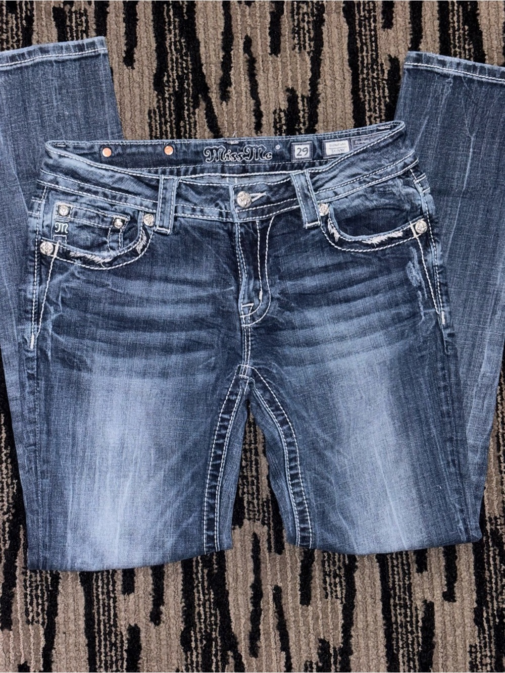 Miss Me Women's Dark Wash Jeans. NWOT